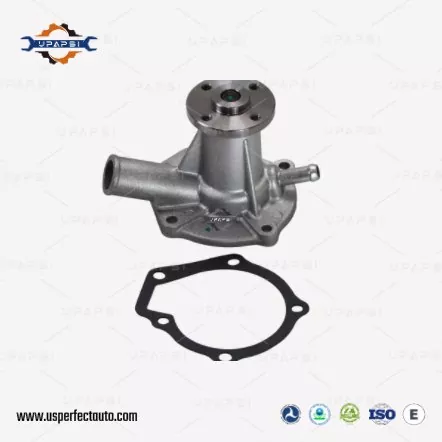Pompa dell'acqua 15534-73030 15852-73030 6652753 per motori Kubota D850 D950 V1100